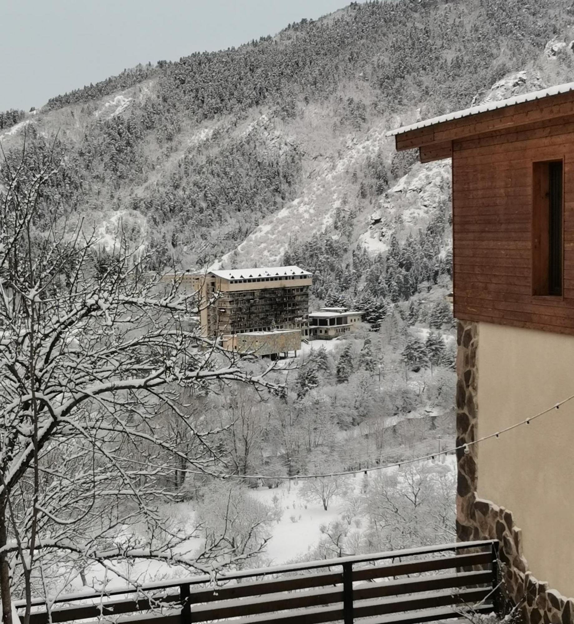 Guest House On Meskheti Borjomi Esterno foto