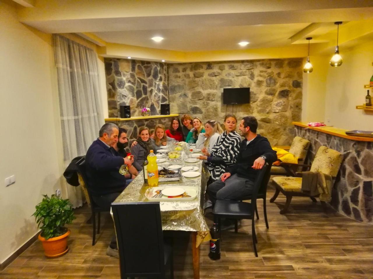 Guest House On Meskheti Borjomi Esterno foto