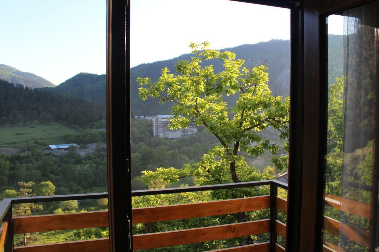 Guest House On Meskheti Borjomi Esterno foto